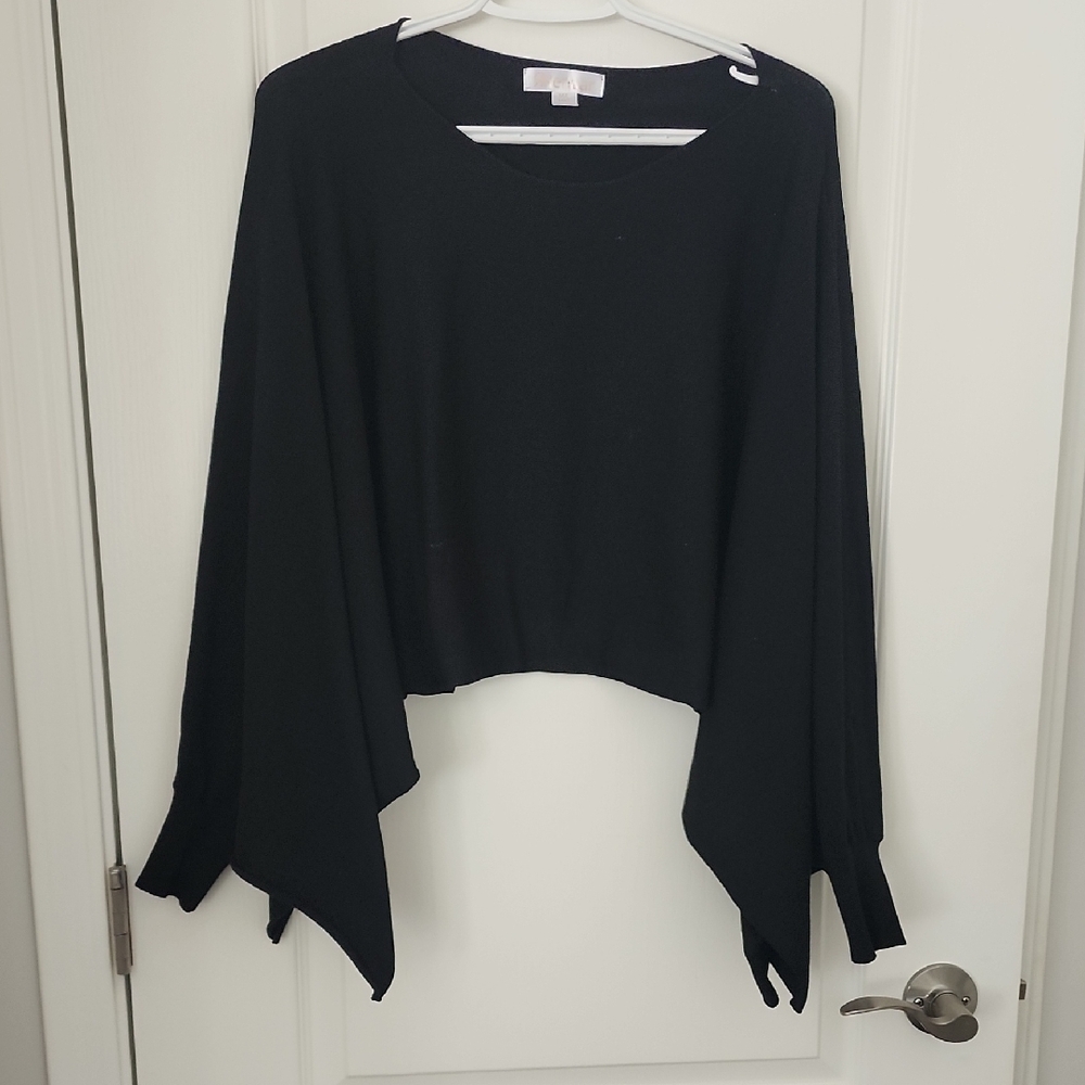 Renuar Black Crew Neck Sweater/ Wrap with Relaxed Fit